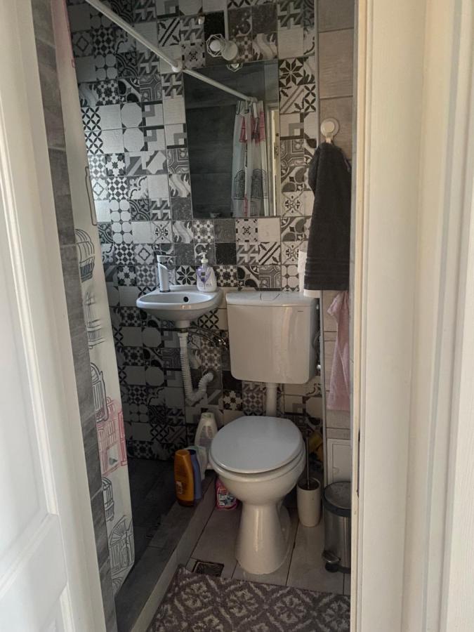 Sofi Apartment Central บูคาเรสต์ ภายนอก รูปภาพ